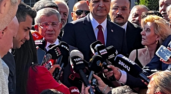 Ahmet Davutoğlu ifade verdi! İşte ilk sözleri
