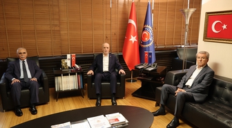 Anayasa Mahkemesi Başkanı Özkaya'dan TÜRK-İŞ'e ziyaret