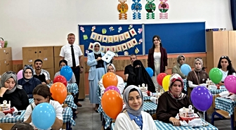 Düzce’de ilkokullarda uyum haftası heyecanı başladı