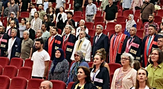 ERÜ’de lisansüstü mezuniyet sevinci yaşandı