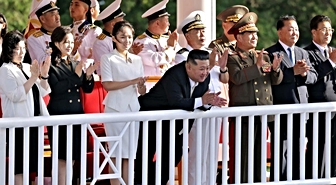 Kim Jong Un düğmeye bastı! Nükleer kapasiteli dev artık görevde