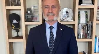 Üniversiteli tır sürücüleri yetişiyor