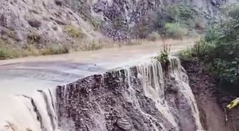 Ardahan'da Şiddetli Yağışlar Ulaşımı Vurdu