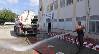 Siirt Belediyesi okullarda temizlik çalışması başlattı