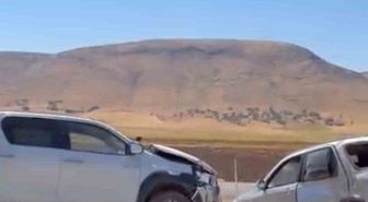 Siirt'te İki Araç Çarpıştı: Ölü ve Yaralı Yok