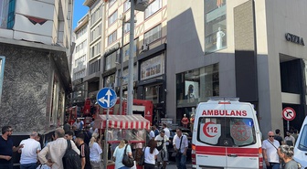 Şişli'de iş yeri yangınında birinci kattan atlayan kişi yaralandı