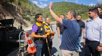 Yığılca’da Yedigöller grup yolu asfaltlanıyor