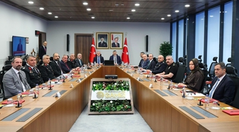 Bakanlar Çiftçi ve Bak, üniversite ve öğrenci yurtlarında alınacak güvenlik tedbirlerini değerlendirdi