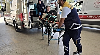 Bursa’da otomobiller kafa kafaya çarpıştı: 6 yaralı