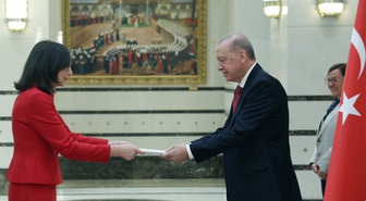 Cumhurbaşkanı Erdoğan güven mektuplarını sunan büyükelçileri kabul etti