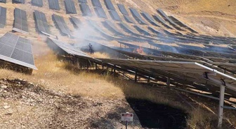 Kurtalan’da güneş enerjisi panellerinde yangın