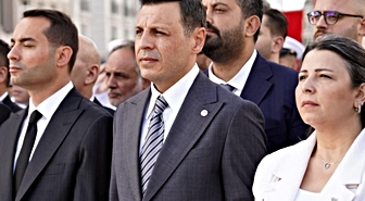 Özgür Çelik, Üsküdar'da AK Parti'ye oy veren ismi açıkladı