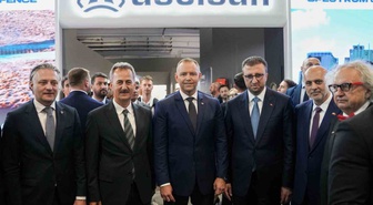 Polonya Cumhurbaşkanı Nawrocki, ASELSAN standını ziyaret etti