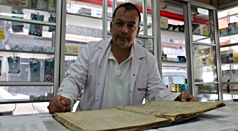 Rum eczacıdan kalan reçete defteri, İzmir'in kurtuluşunu belgeliyor