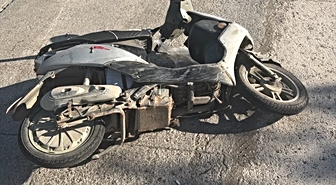 Samsun'da otomobille çarpışan elektrikli bisikletin sürücüsü yaralandı