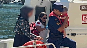 Gezi teknesinde yaralanan bebek için Sahil Güvenlikten tıbbi tahliyesi yapıldı