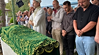 Giresun'da trafik kazasında hayatını kaybeden imamın cenazesi defnedildi