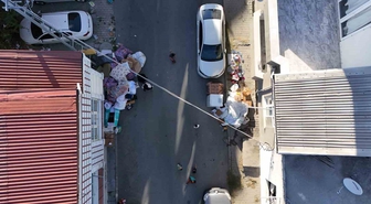 Arnavutköy'de eşi tarafından terk edilen kadın ve oğlu sokakta kaldı