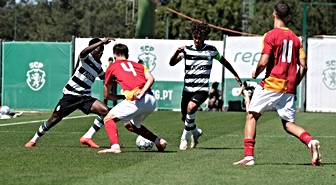 İki farklı önde olan Galatasaray, Sporting'e karşı uzatmalarda kabusu yaşadı