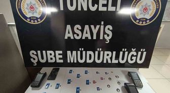 Sahte altınla kuyumcuları dolandıran 2 şüpheli yakalandı