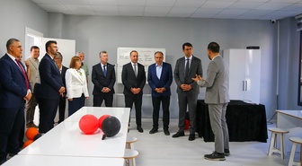 Uşak'ta değerler eğitimi sınıfı ve kütüphane açıldı