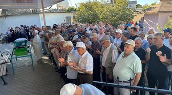 Usta oyuncuya büyük vefasızlık! Son yolculuğuna bir avuç insan uğurladı