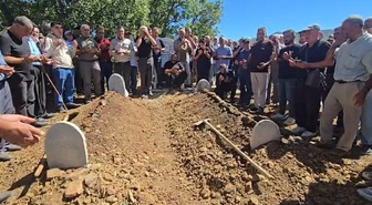 Yanan evde ölü bulunan çiftin vücutlarında kurşun izleri tespit edildi; altınlar kayıp