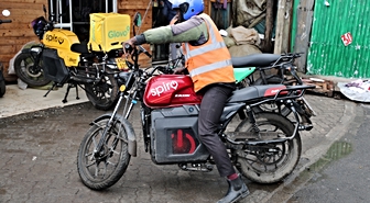 Afrika'nın Çin'den elektrikli motosiklet ithalatı ilk yarıda %60 arttı