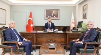 Doğubayazıt’ın Yeni İlçe Milli Eğitim Müdürü Kartal, Kaymakam Ayvat'ı Ziyaret Etti