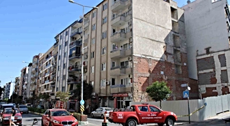 Efeler’de doğal gaz kaçağı paniği, 6 katlı bina tahliye edildi
