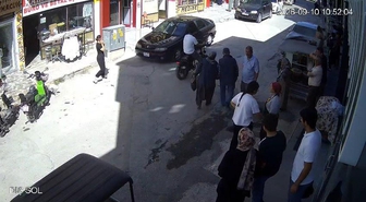 Konya'da iş yerinde patlama anı kamerada