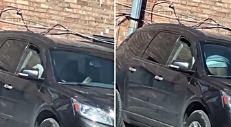 Otomobilde cinsel ilişkiye giren çifti kayda alıp rezil etti