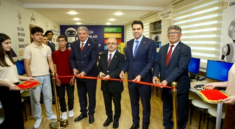 TİKA, Bakü Türk Anadolu Lisesine robotik kodlama laboratuvarı kurdu