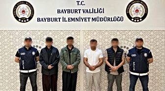 Bayburt’ta 2 düzensiz göçmen ile 2 şüpheli yakalandı