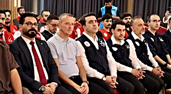 Bursa'da Orta Doğu Gençlik Kampı'nın kapanış programı yapıldı