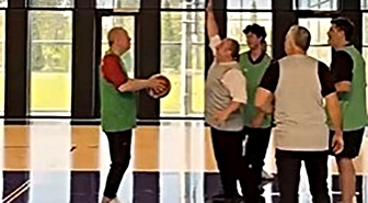 Cumhurbaşkanı Erdoğan basketbol oynadı