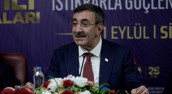 Cumhurbaşkanı Yardımcısı Yılmaz, AK Parti Sinop İl Başkanlığı'nda konuştu: