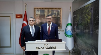 Cumhurbaşkanı Yardımcısı Yılmaz, Sinop Valiliğini ziyaret etti