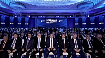 Cumhurbaşkanı Yardımcısı Yılmaz, 'TİSK 4. Birlikte Daha Güçlü Bir Gelecek Zirvesi'nde konuştu: