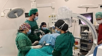 Dinar Devlet Hastanesinde bir ilk gerçekleştirildi
