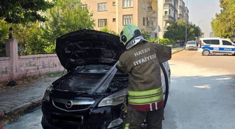 Dörtyol’da otomobil yangını