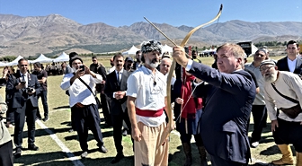 Mengücek Melik Gazi Hava Koşusu Türkiye Şampiyonası Erzincan'da başladı