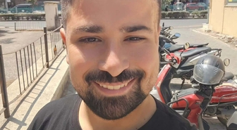 Otomobille kamyonet çarpıştı: 1 ölü, 2 yaralı