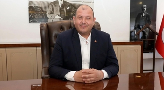 Menderes belediye başkanı hakkında skandal ifadeler! Gizli oda, belediyede iş, otel buluşmaları