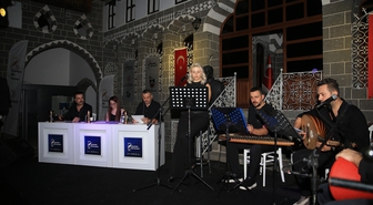Şair ve yazar Cahit Sıtkı Tarancı, vefatının 70. yıl dönümünde şiirlerle anıldı