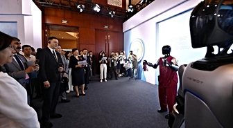 Shanghai İşbirliği Örgütü'nün Beijing'de açtığı temel eğitim merkezinde yapay zeka odaklı işbirliği yürütülecek