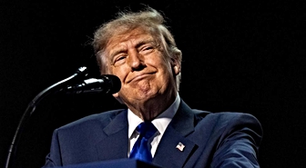 Trump gerçekten her yetişkin Amerikalıya 5 bin dolar ödeyebilir mi?