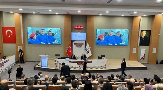 Türkiye’nin ilk 'Canlı Vakalı İlaçlı Balon Kardiyoloji Zirvesi' Adana’da başladı