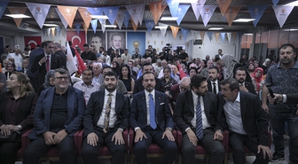 AK Parti Genel Başkan Yardımcısı Zorlu, partisinin Etimesgut İlçe Danışma Meclisi Toplantısı'nda konuştu: