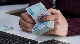 Benzine dev zam pompaya yansıdı! 3 büyükşehirde 80 TL sınırı aşıldı